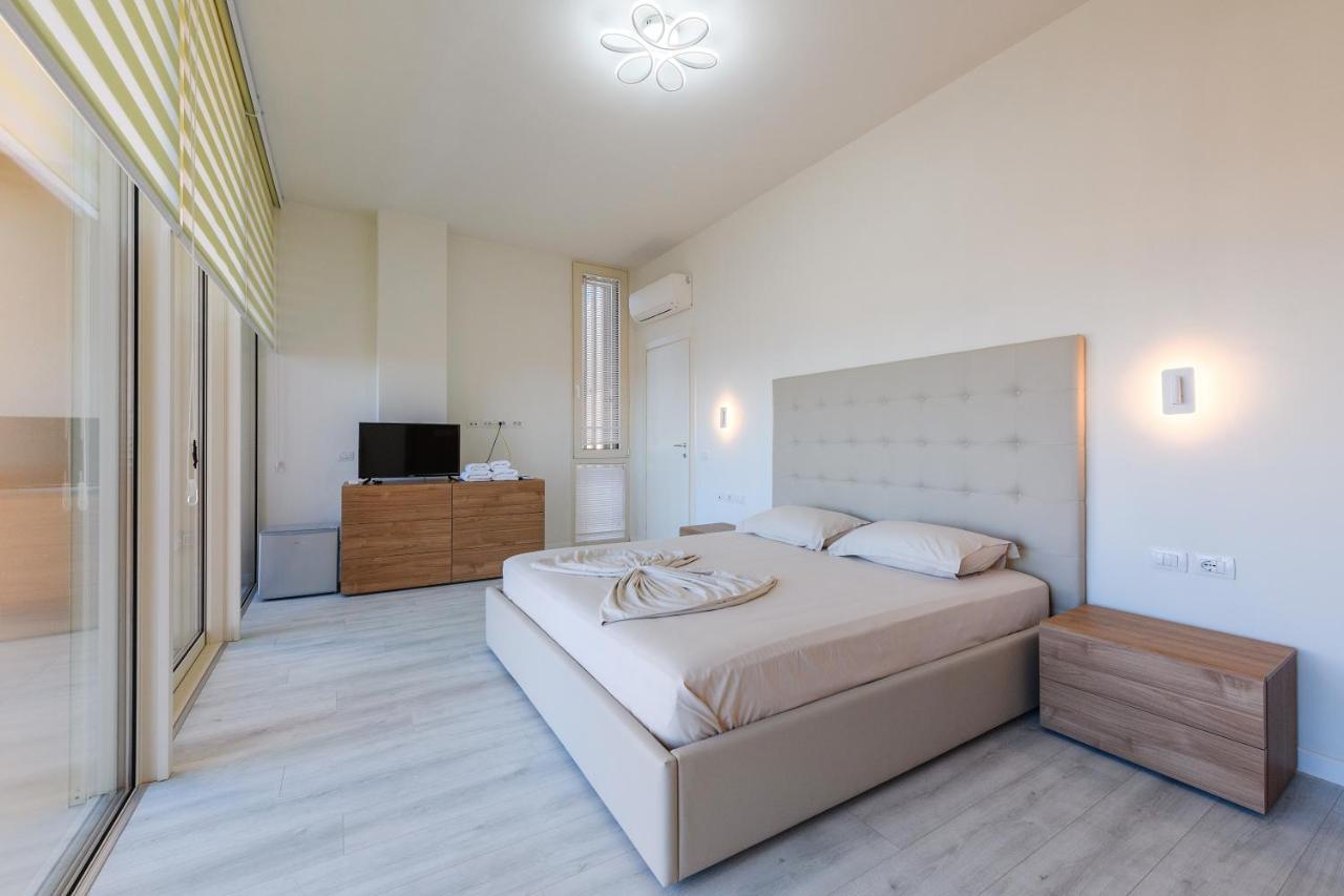 Hotel Green Coast Palasë Zewnętrze zdjęcie